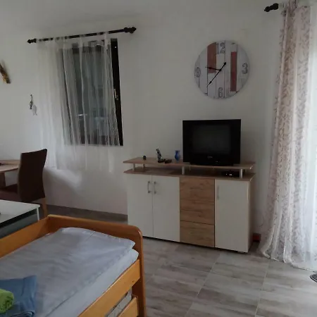 Apartman Helena Lägenhet