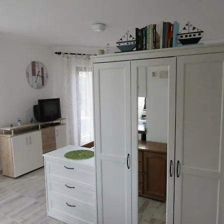 Apartment Apartman Helena *